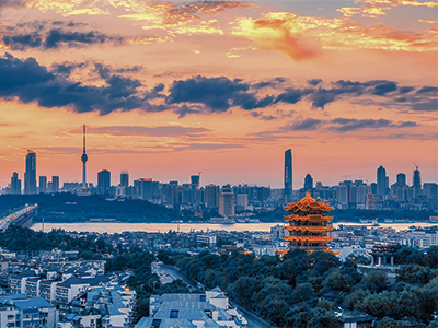 广告片制作点亮城市创意引擎